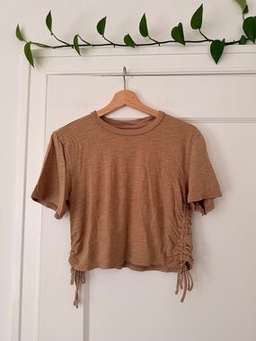 Universal Thread Tan Short Sleeve Crop Tee with Side Drawstrings
